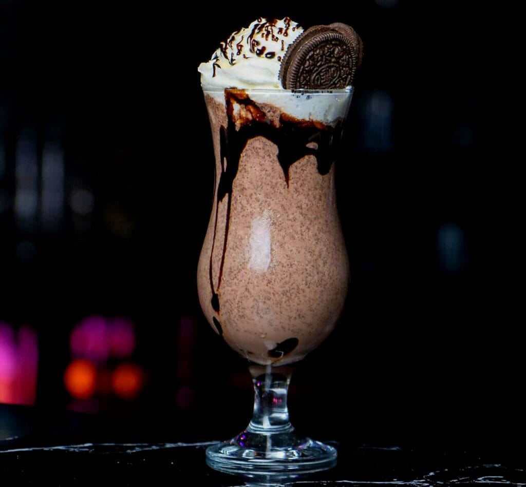 Cookies Cream Milkshake Recipe