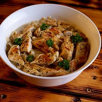 Creamy Broccoli Chicken Casserole Recipe