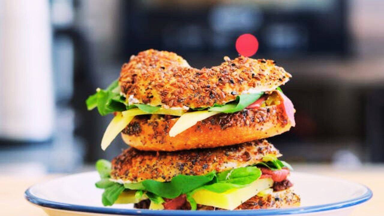 Golden Crunch Pecan Sandwich