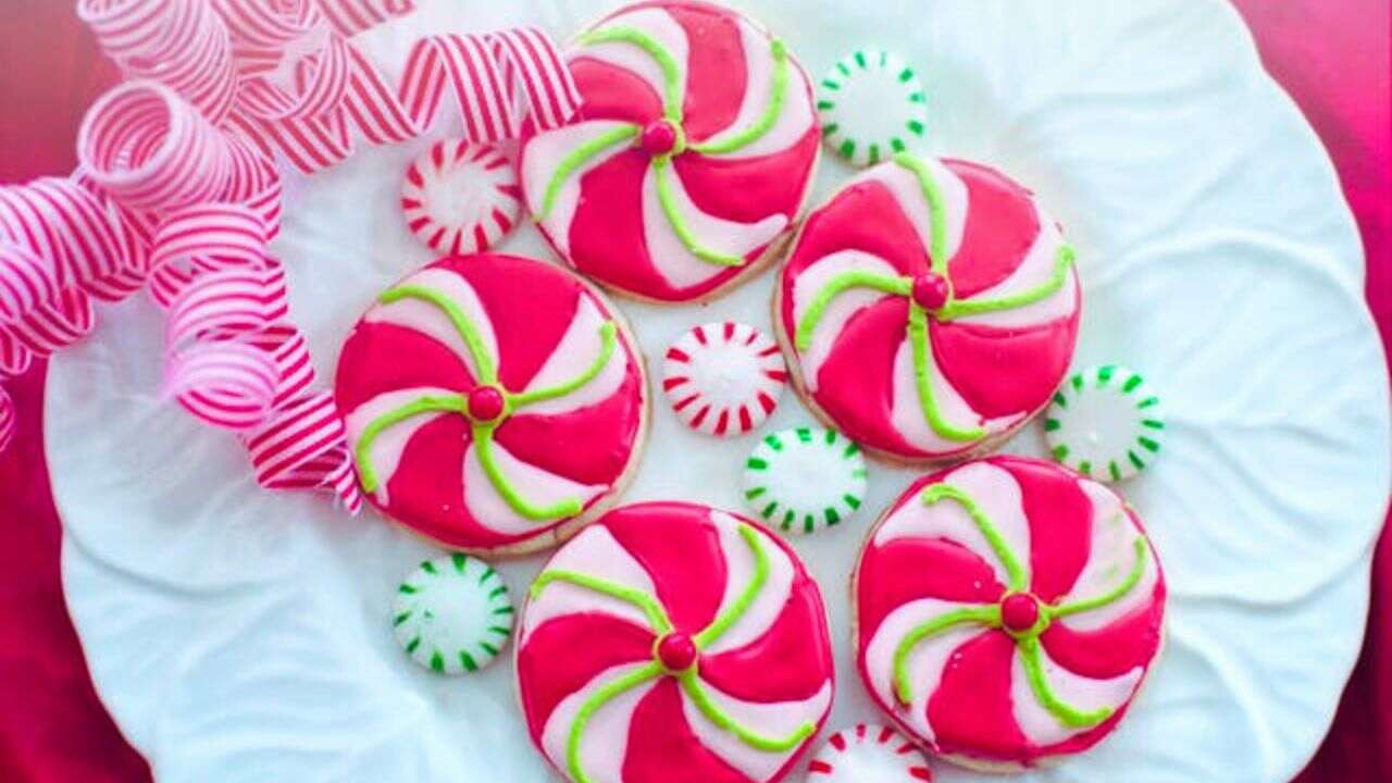 Festival Red And Green Swirl Cookies