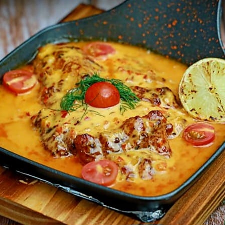 Creamy Cheesy Chicken And Broccoli Bake