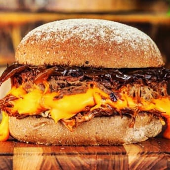 Mouth-watering Pulled Pork Sliders