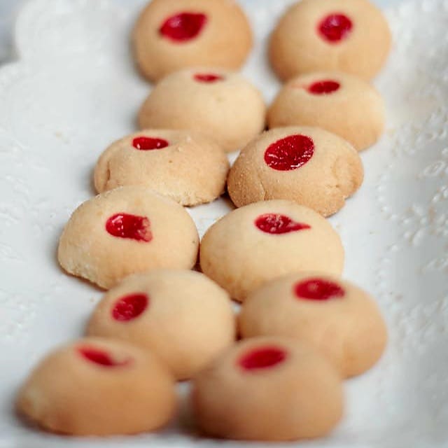 Maraschino Cherry Bliss Cookies