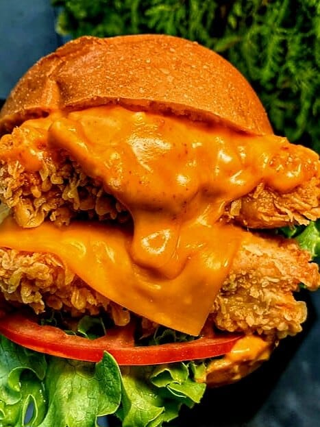 Crispy And Juicy Chicken Sandwich