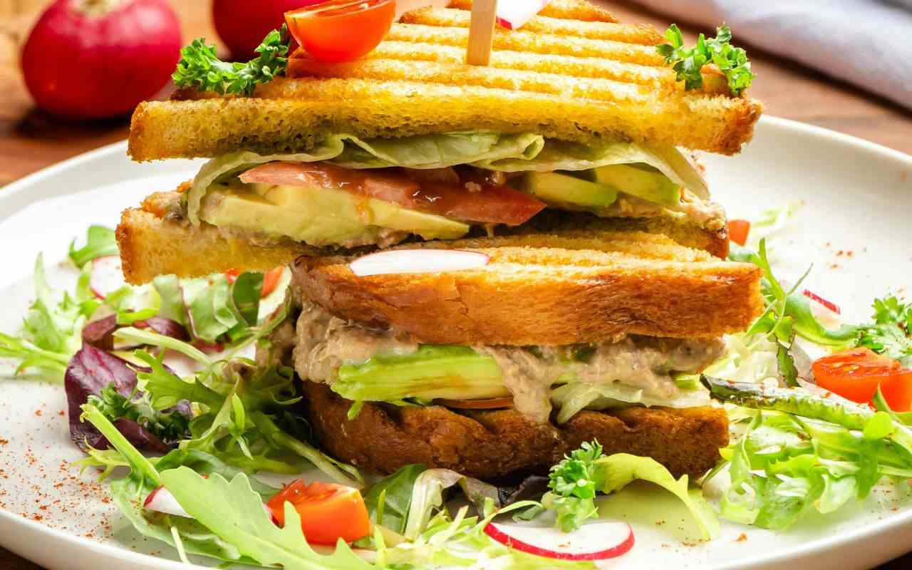 A Great grilled chicken sandwich Recipe