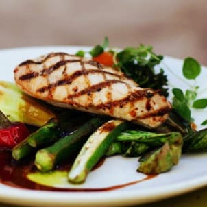 Make Grilled Chicken Caesar Salad At Home