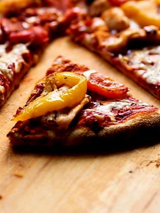 Crispy Cheesy Pizza Slices Recipe