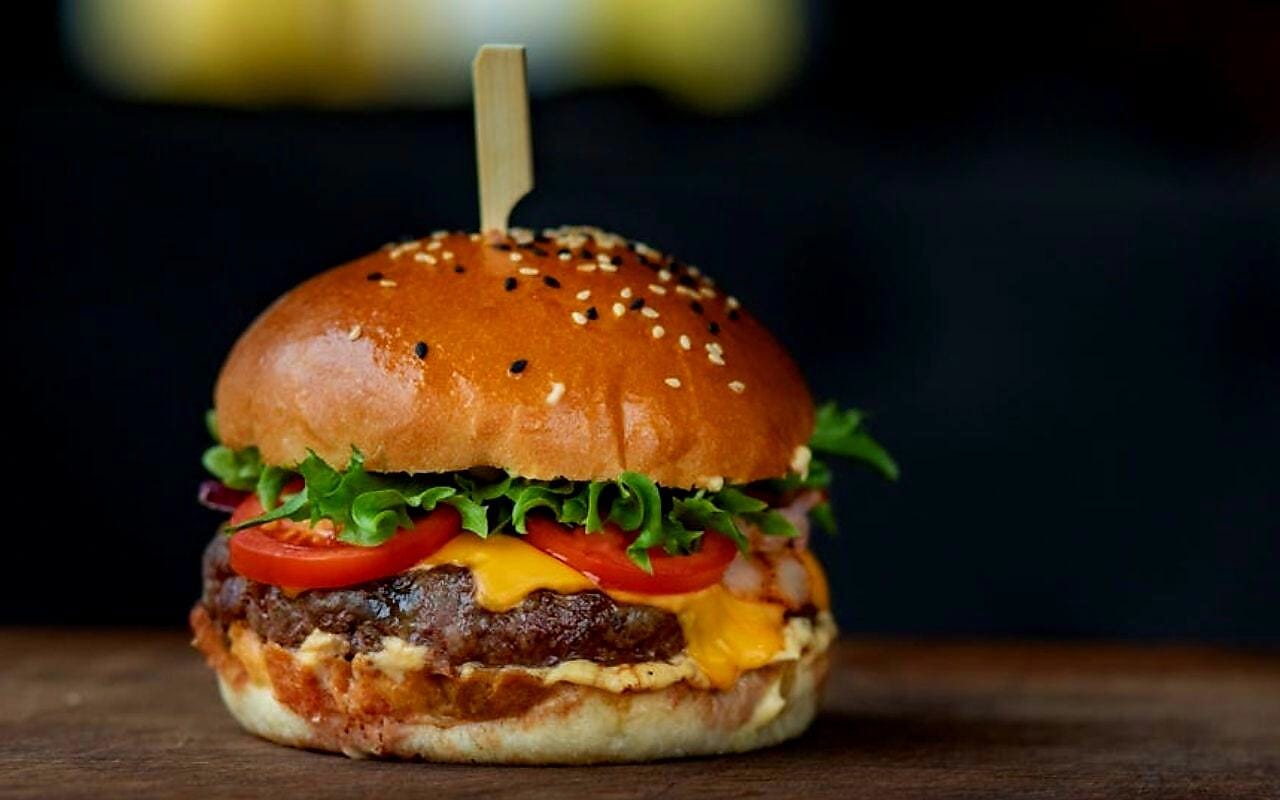 The Ultimate Copycat Carl’s Jr. Burger