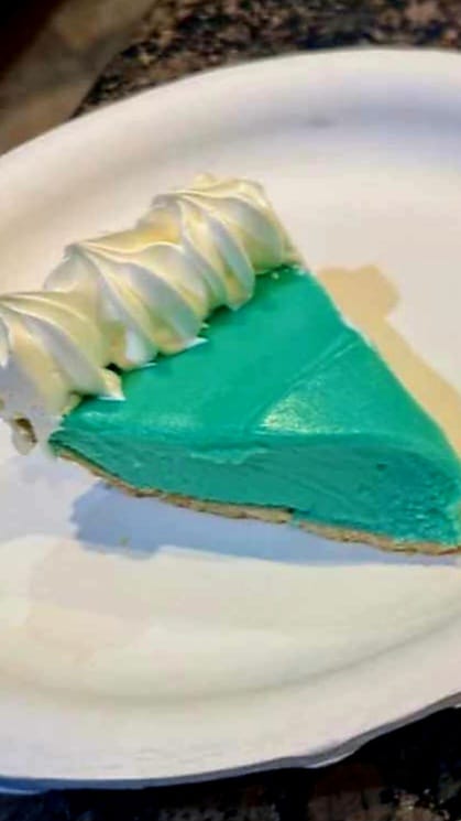 Frozen Baja Blast Cream Pie