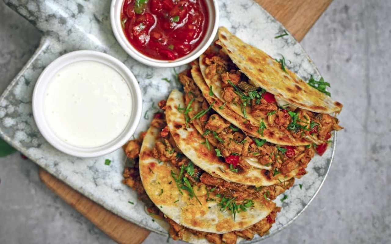 Sizzling Cheesy Chicken Quesadilla