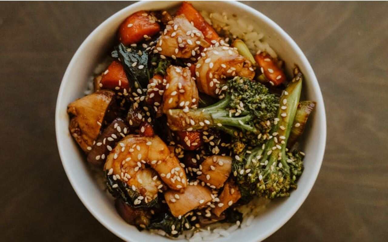 Crispy Dynasty General Tso's Chicken