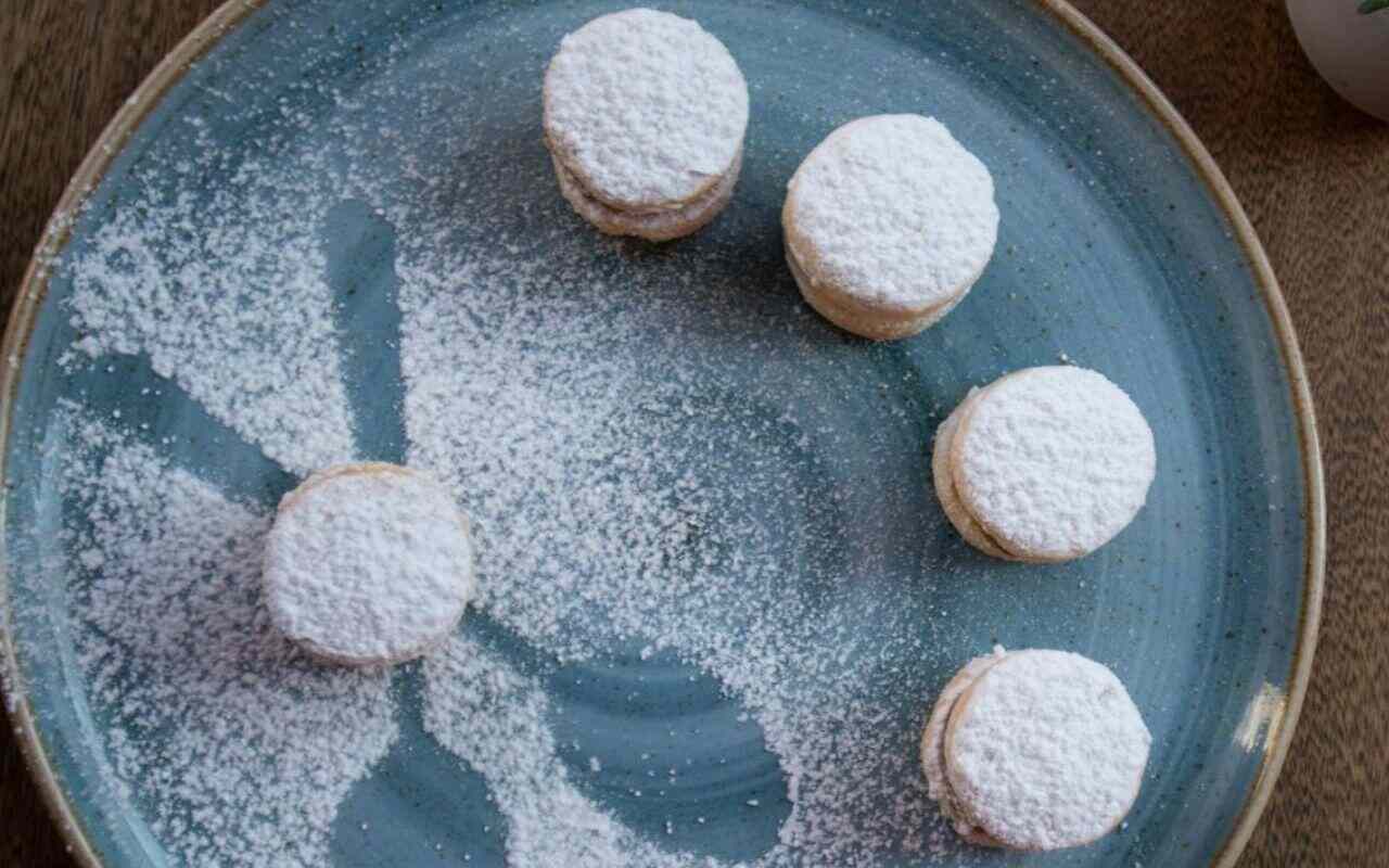 Frosted Mocha Snowcap Cookies