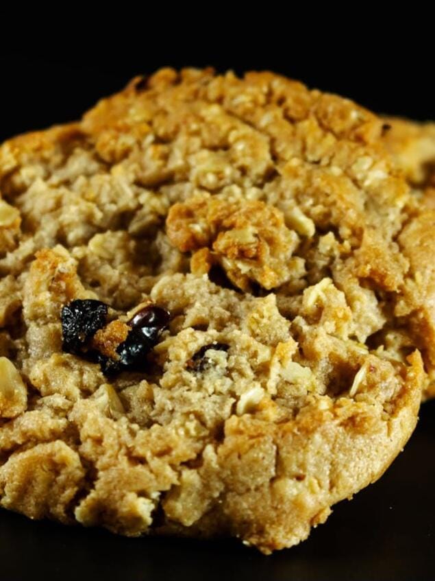 Golden Hearth Oatmeal Raisin Cookies