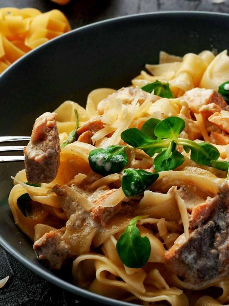 Slow Simmered Creamy Tuscan Chicken Alfredo