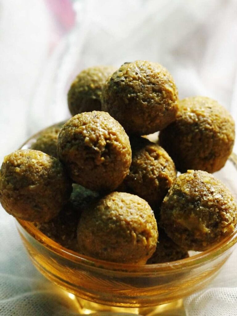 Golden Crunch Falafel Pops