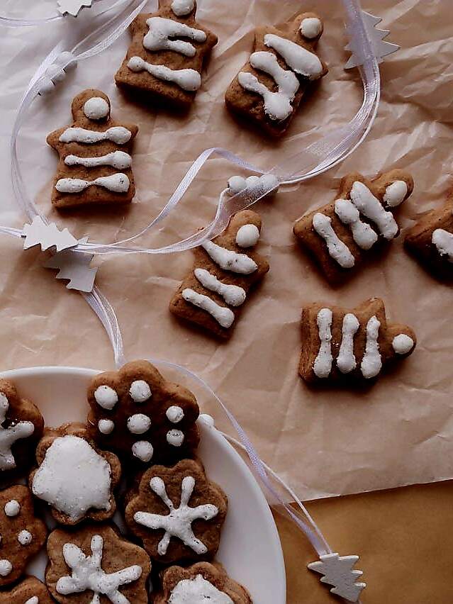 Ultimate Vegan Gingerbread Cookie Recipe