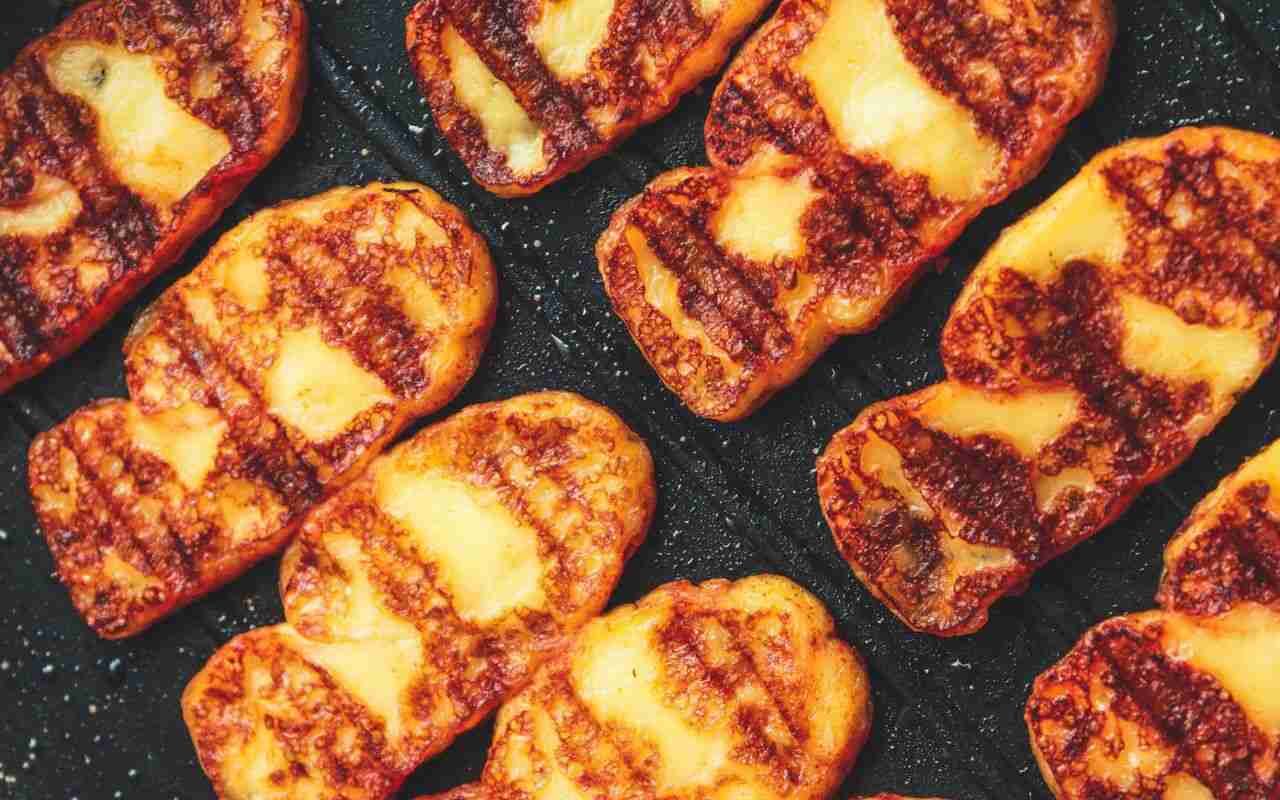 Mini Grilled Cheese Bites