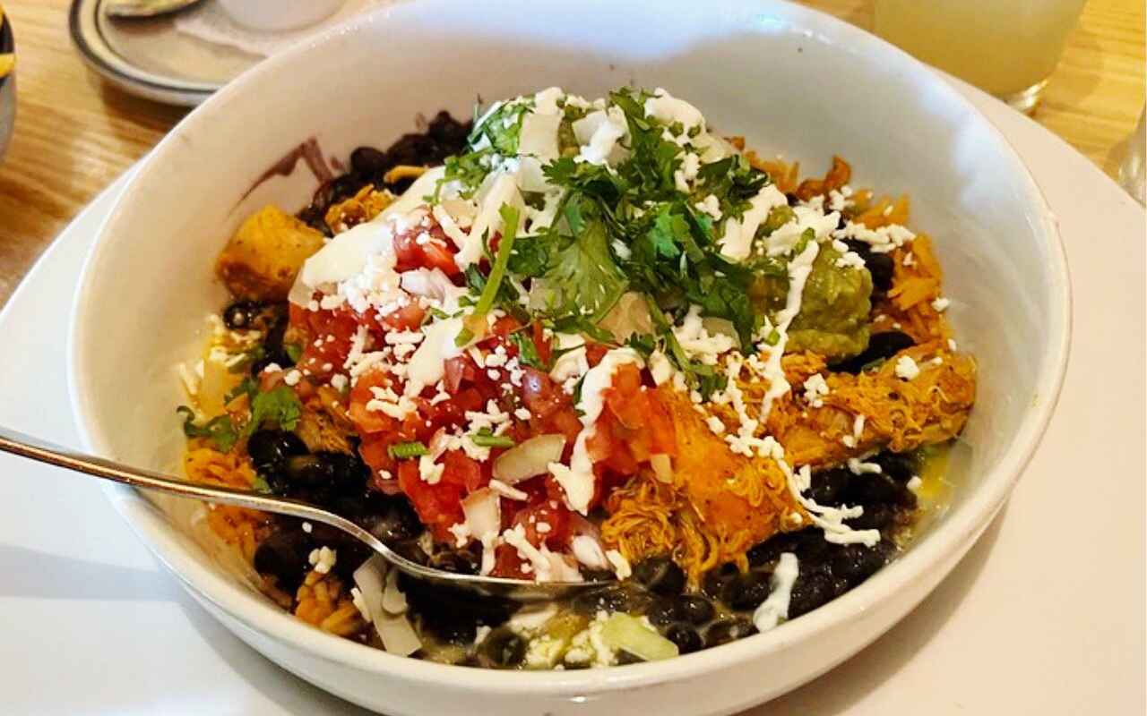 Homemade Ultimate Chicken Burrito Bowl Recipe