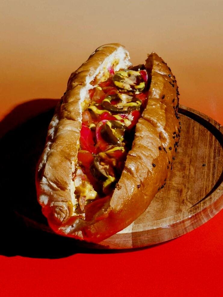 Backyard Classic Hot Dogs