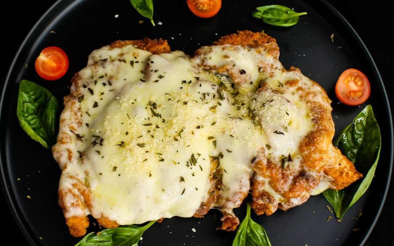 Ultimate Crispy Chicken Parmesan