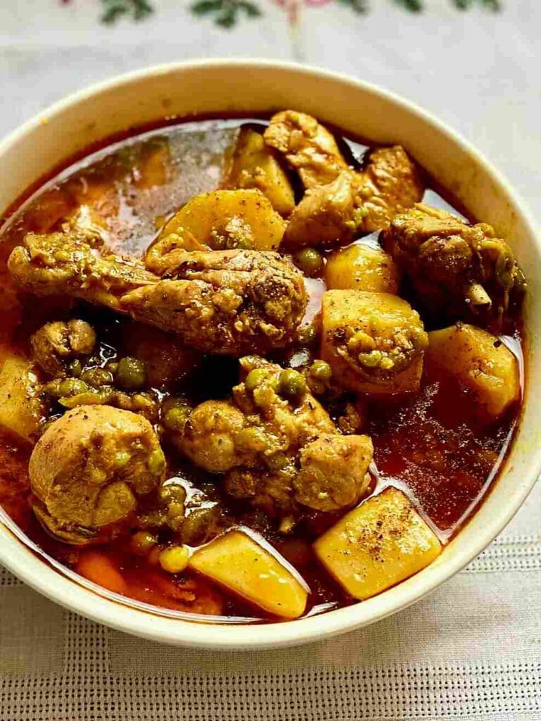 Golden Sunshine Chicken and Potato Curry