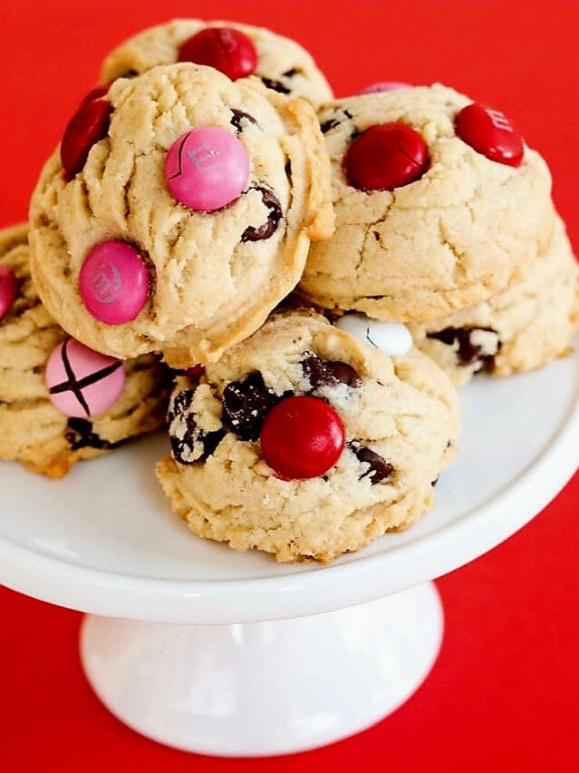 Homemade M&M Cookies