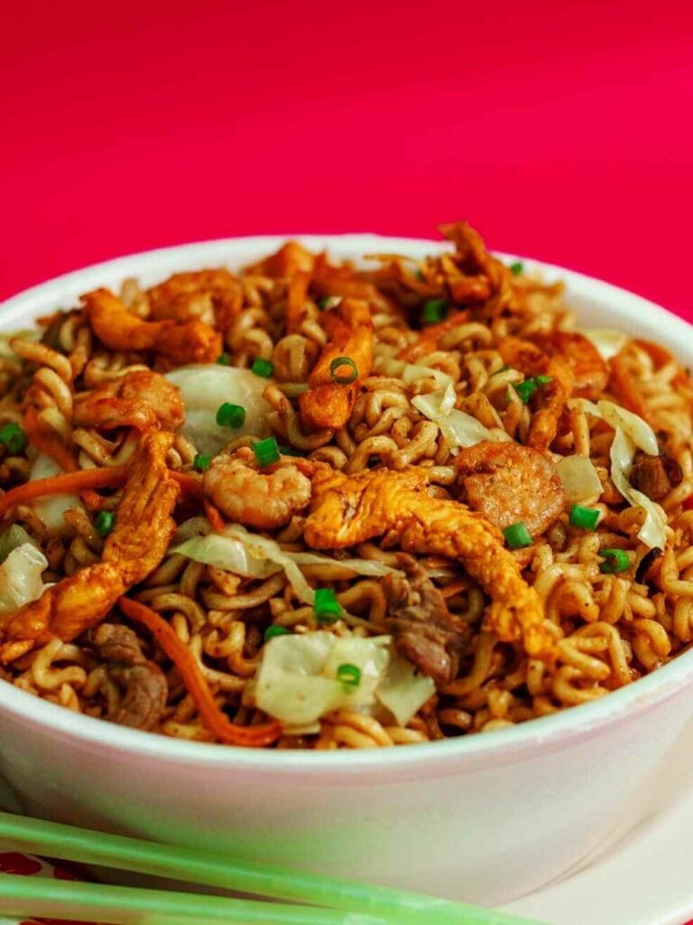 Quick and Flavorful Instant Pot Chicken Lo Mein