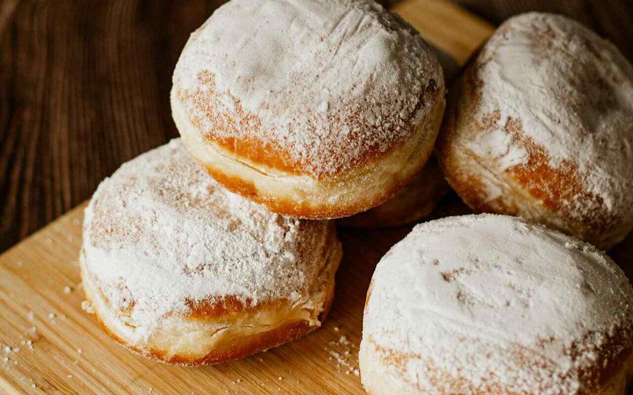 Heavenly Vanilla Cloud Beignets