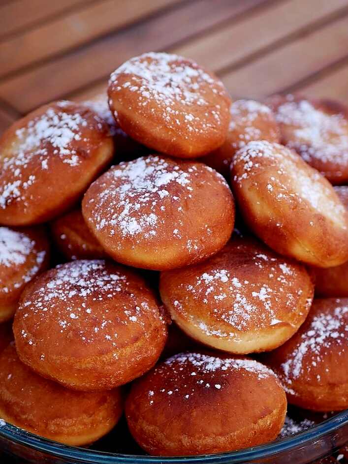 Chocolate Stuffed Beignet