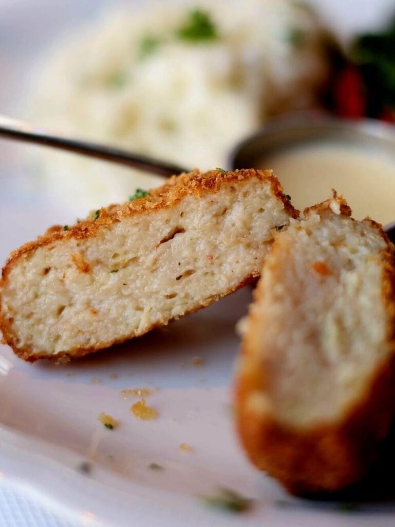 Chesapeake Gold Crab Cakes