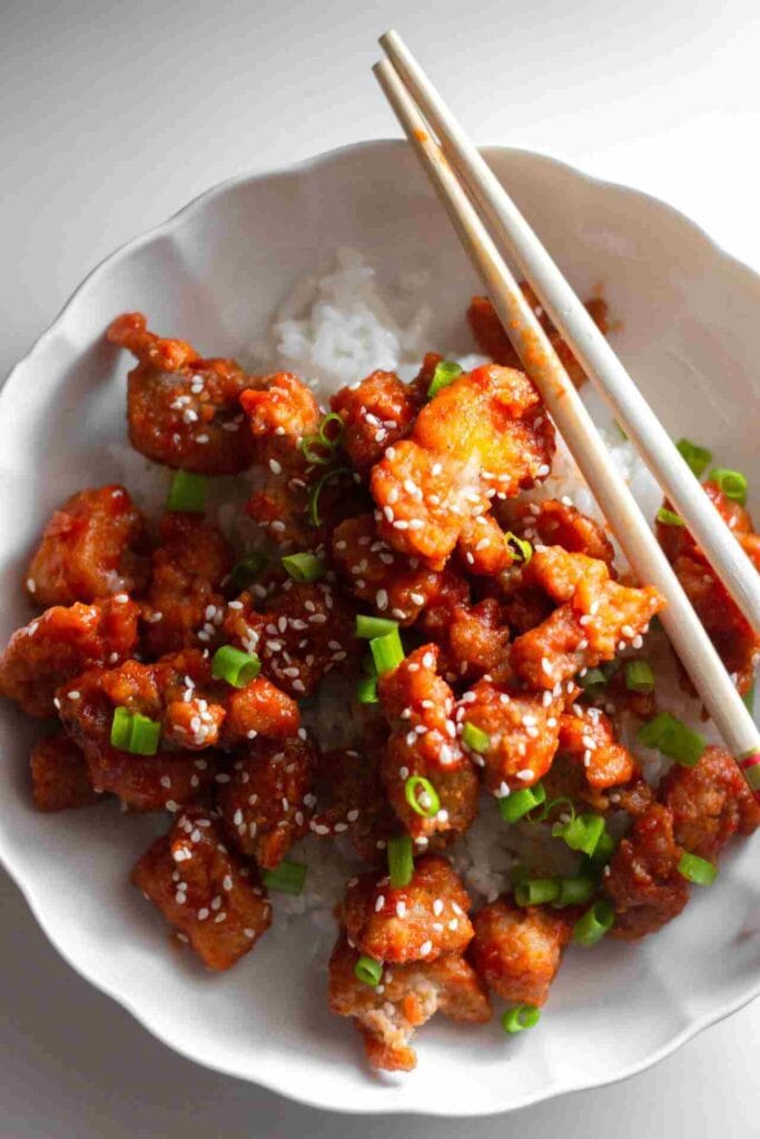 Crispy Dragon General Tso's Chicken