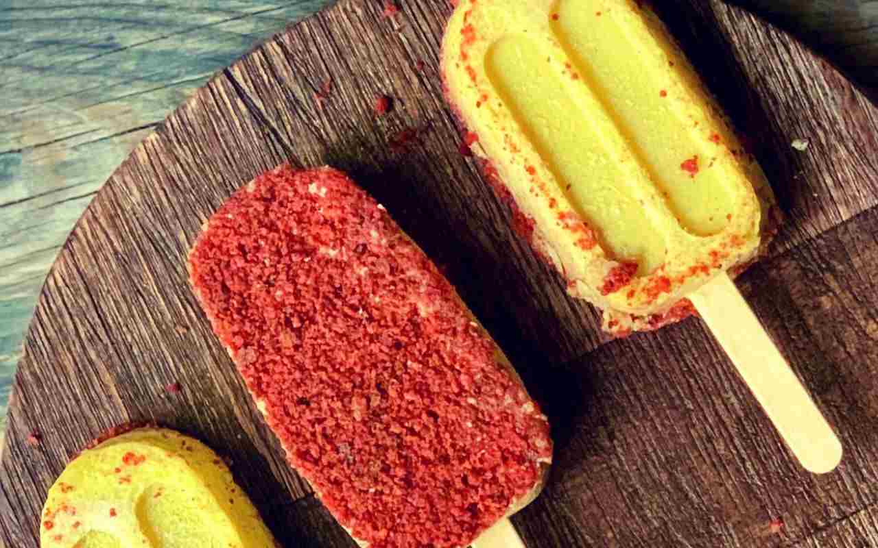 Tropical Sunshine Mango Popsicles