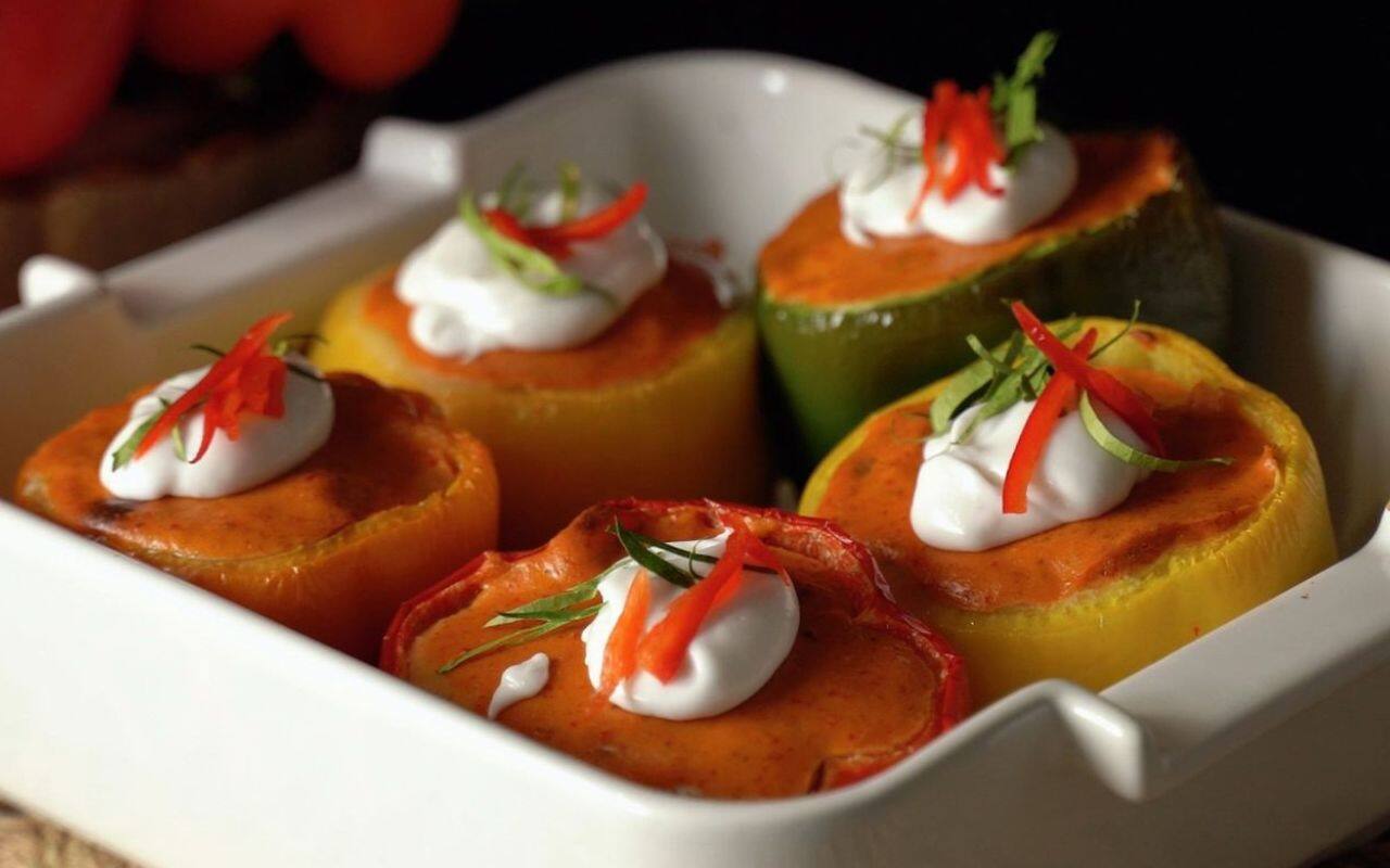 Philly Cheesesteak Stuffed Peppers