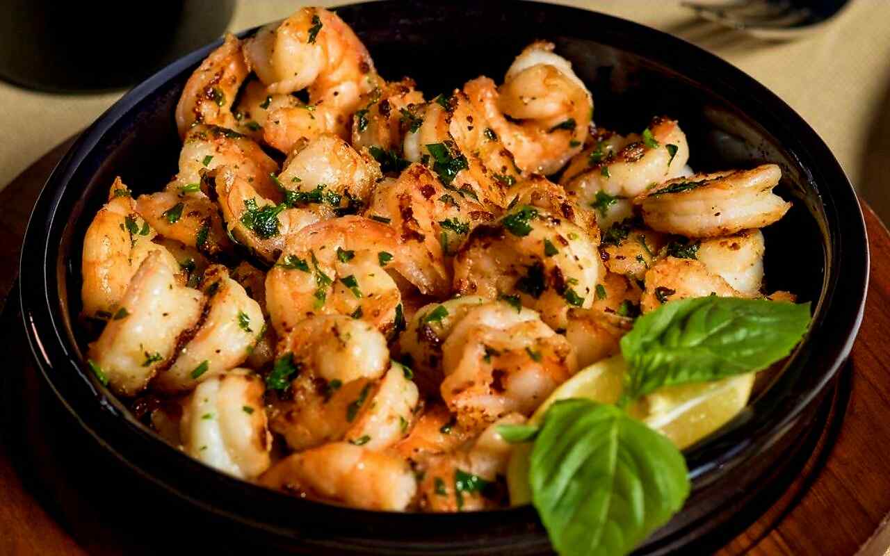 Easy One-Pan Lemon Garlic Shrimp