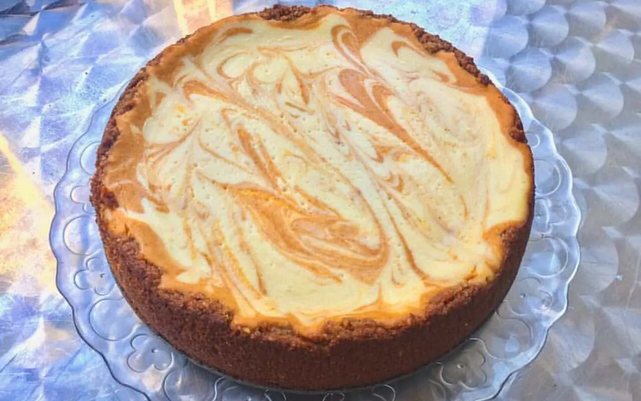 Pumpkin Bliss Cheesecake Pie