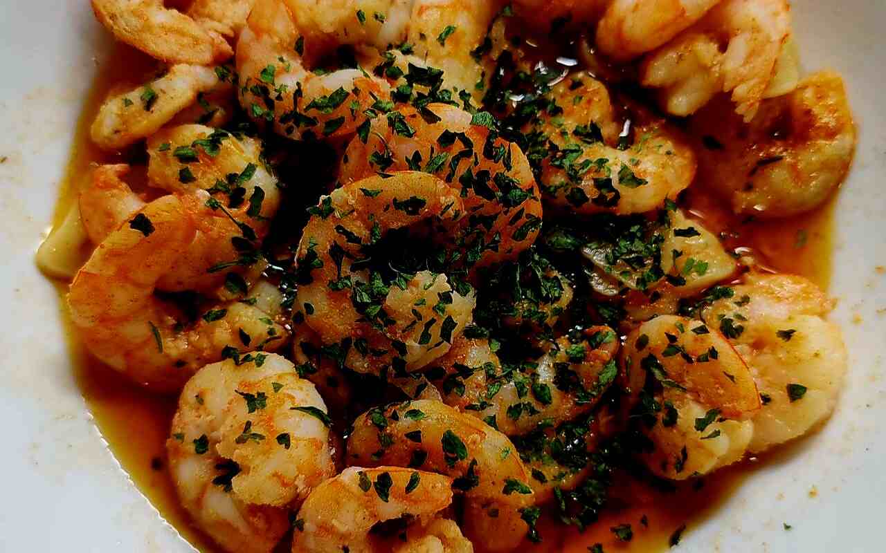 Garlic Bliss Shrimp Skillet