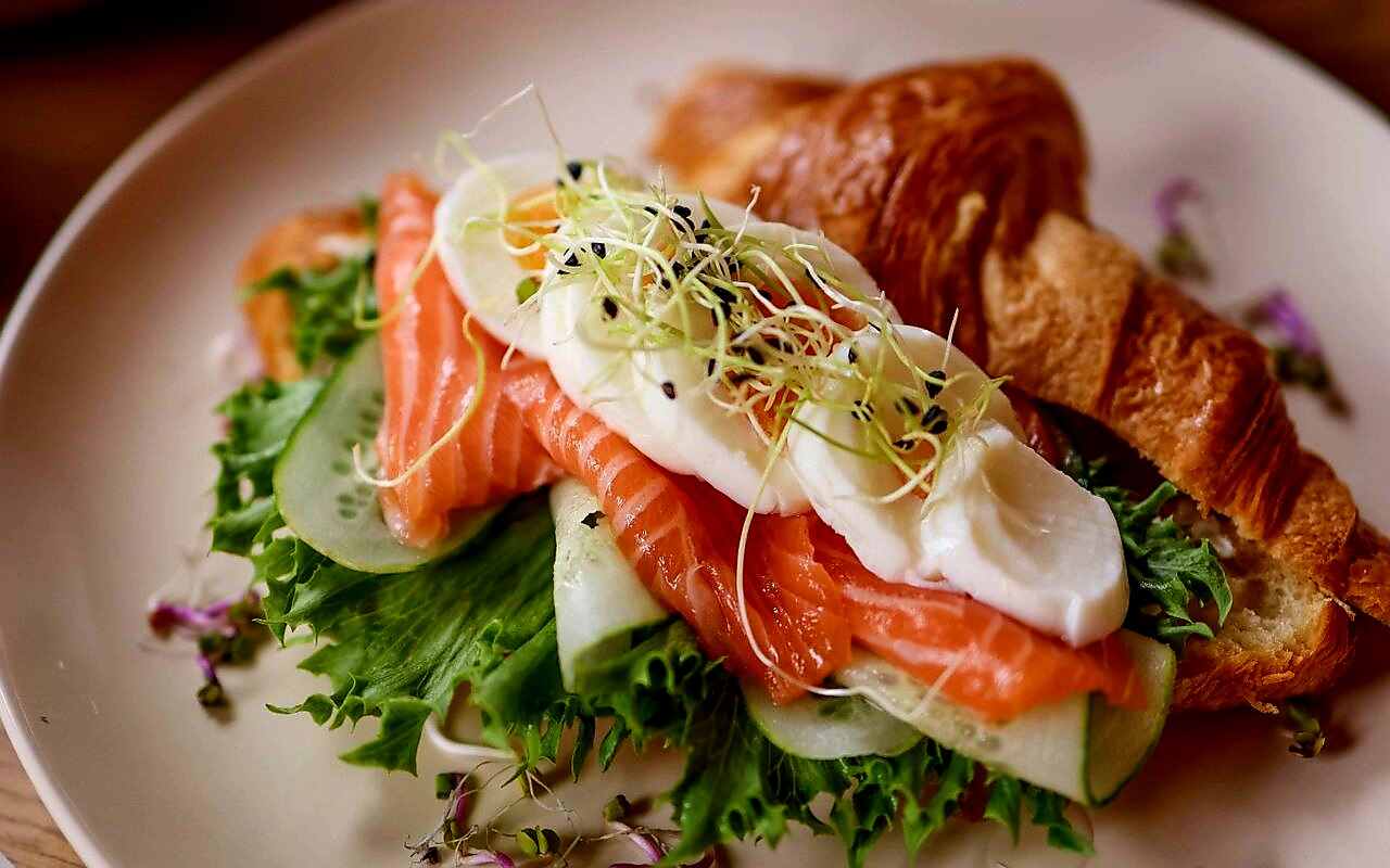 Salmon with Carrot and Cucumber Salad