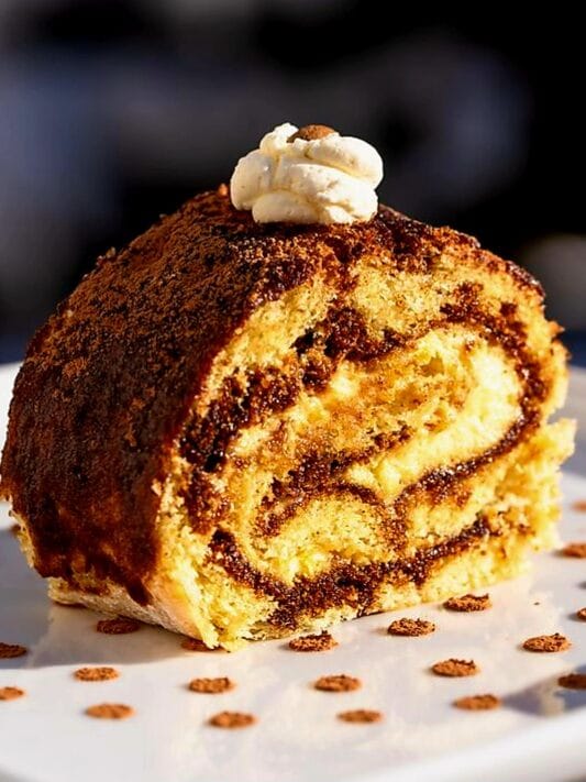 Gooey Cinnamon Roll Cake
