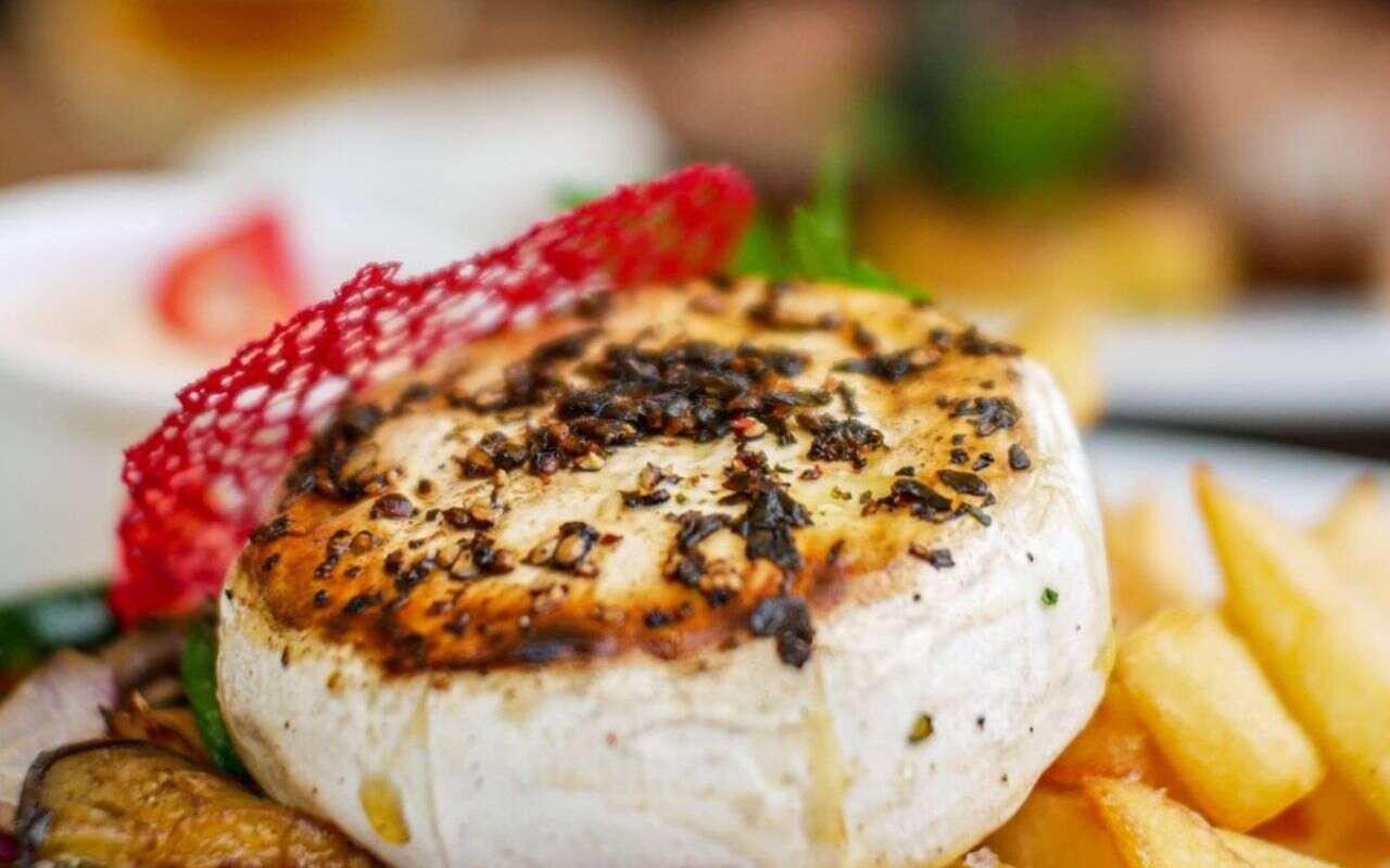 Chef John's Fresh Salmon Cakes